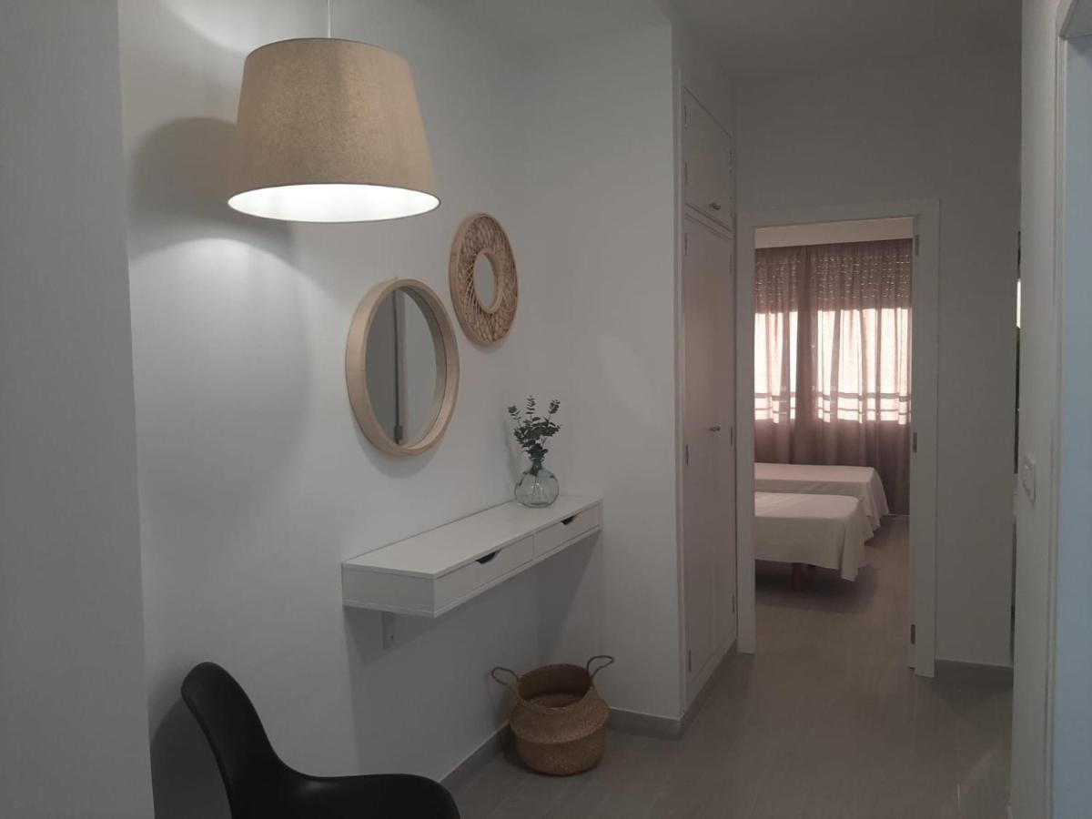 Sol Playa Suites Valencia Exterior foto